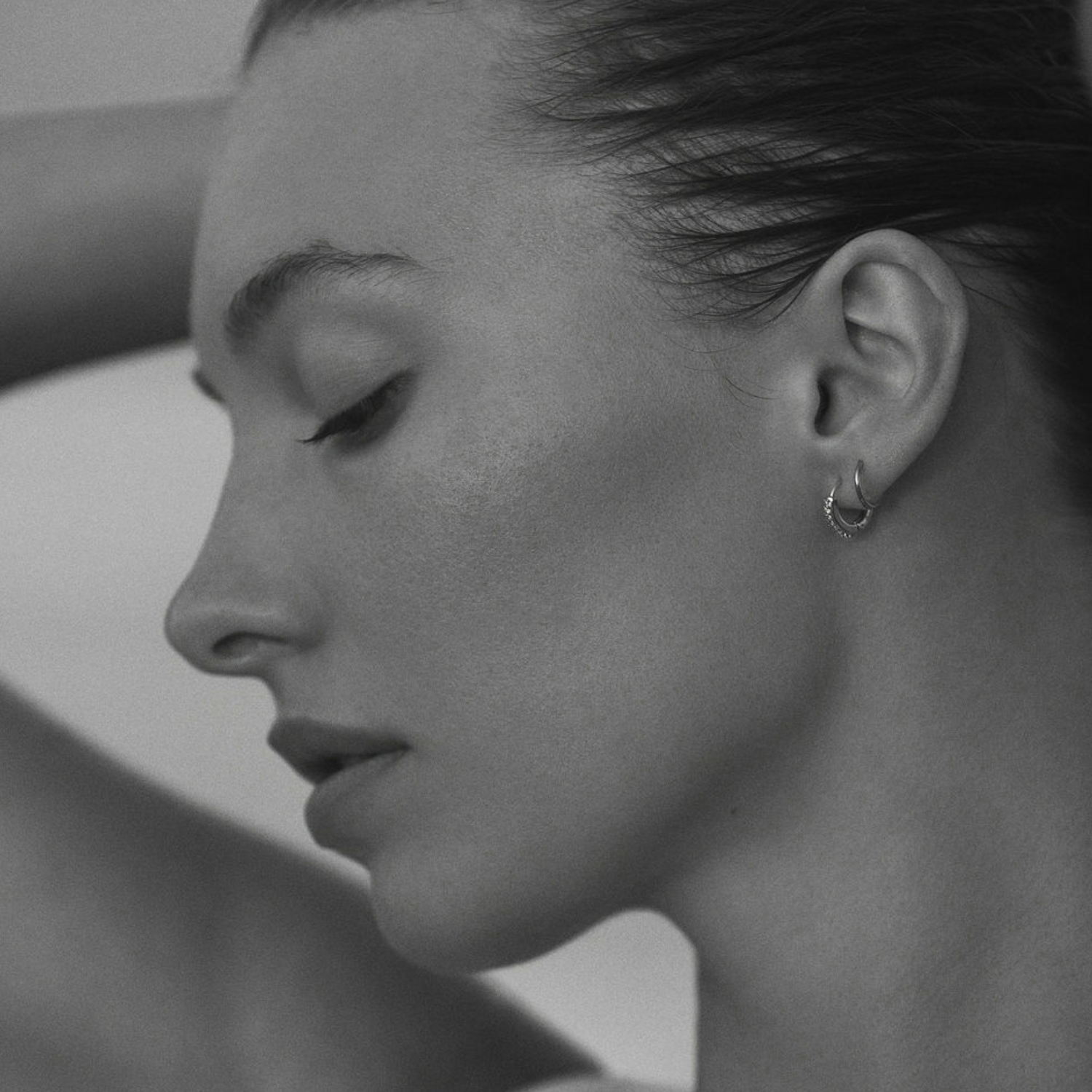 Your Skin as a Whole System: How Gut, Hormones & Stress Affect Your Glow