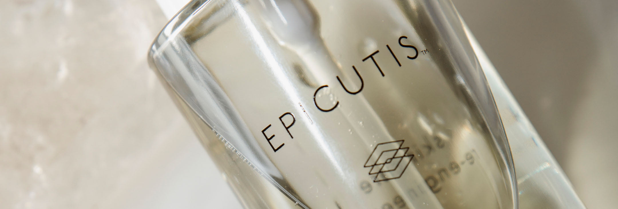 close up of epicutis oil cleanser